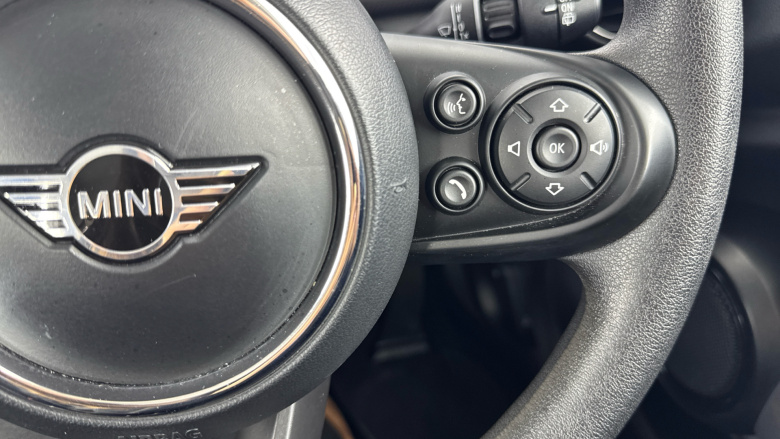 MINI Hatchback 1.5 Cooper Classic II 3dr Petrol Hatchback